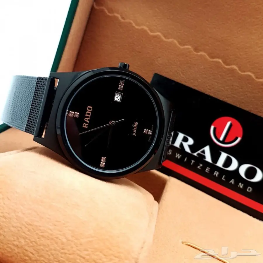 أطقم الماركات العالمية رجالي ونسائي 2018 (image 177)