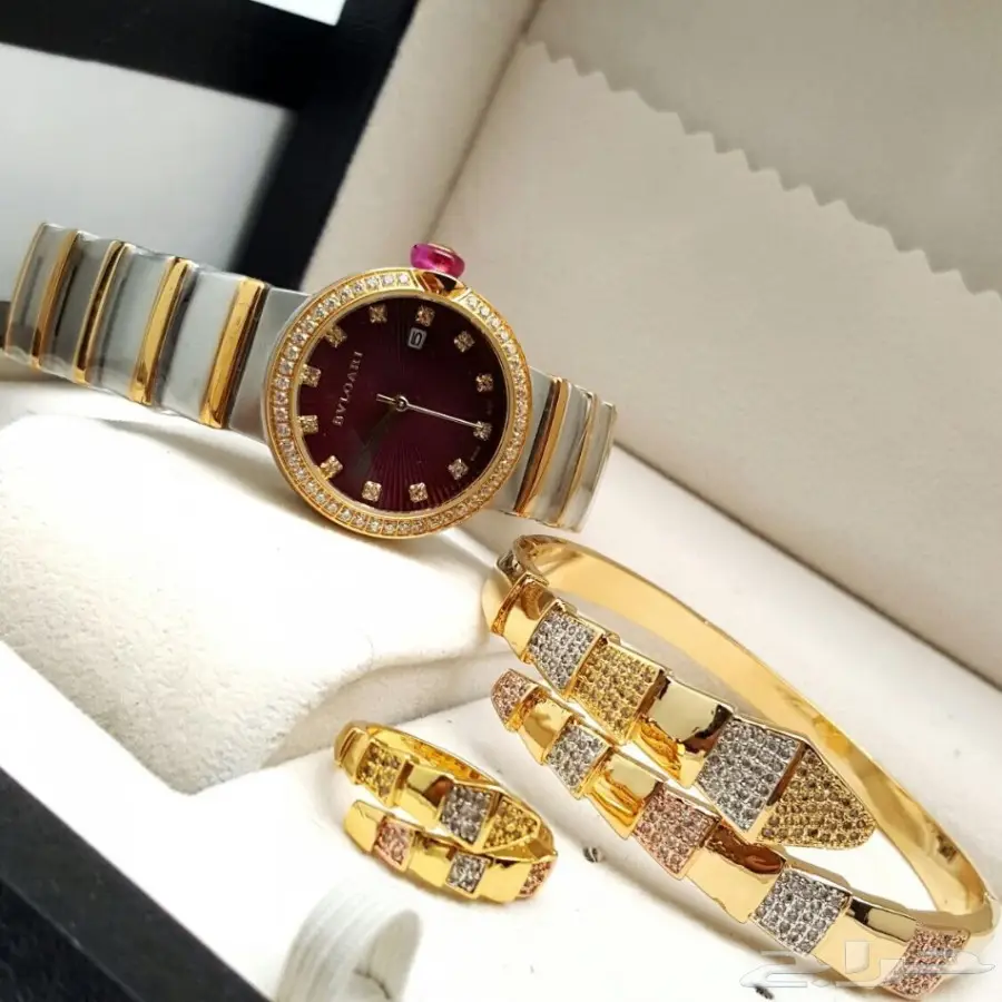 أطقم الماركات العالمية رجالي ونسائي 2018 (image 231)