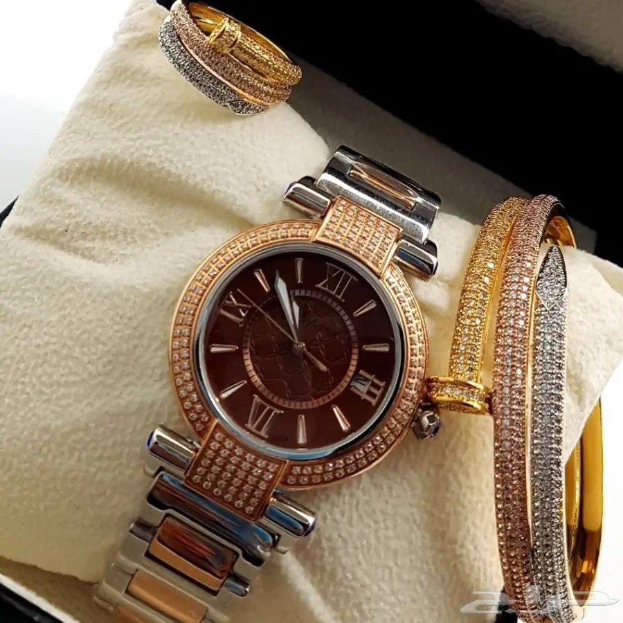 أطقم الماركات العالمية رجالي ونسائي 2018 (image 288)