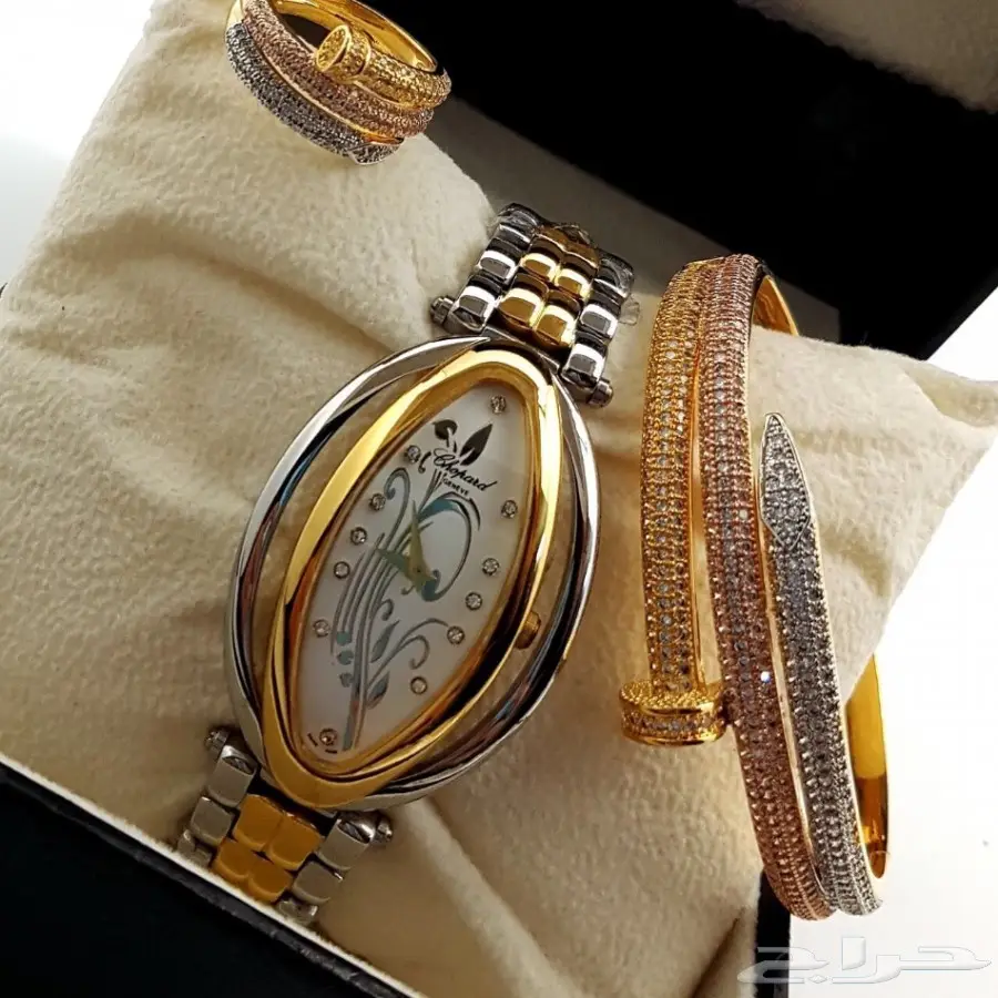 أطقم الماركات العالمية رجالي ونسائي 2018 (image 299)