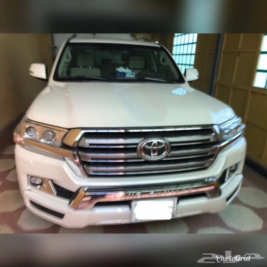 تويوتا لاند كروزر ديزل GX460 - موديل 2017 - حالة ممتازة! (image 11)