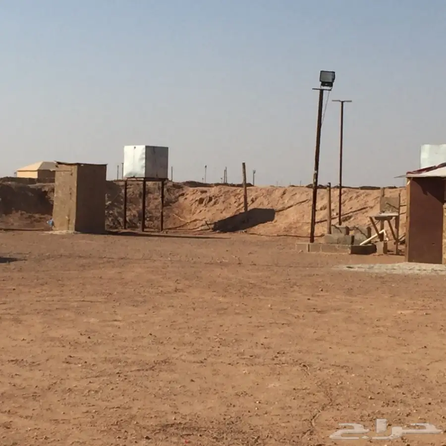 مخيم للبيع كامل موقع ممتاز بالعاذرية (image 15)