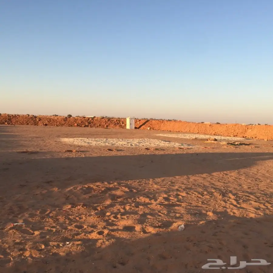 مخيم للبيع كامل موقع ممتاز بالعاذرية (image 52)