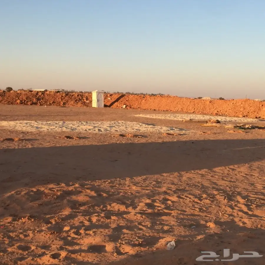 مخيم للبيع كامل موقع ممتاز بالعاذرية (image 53)