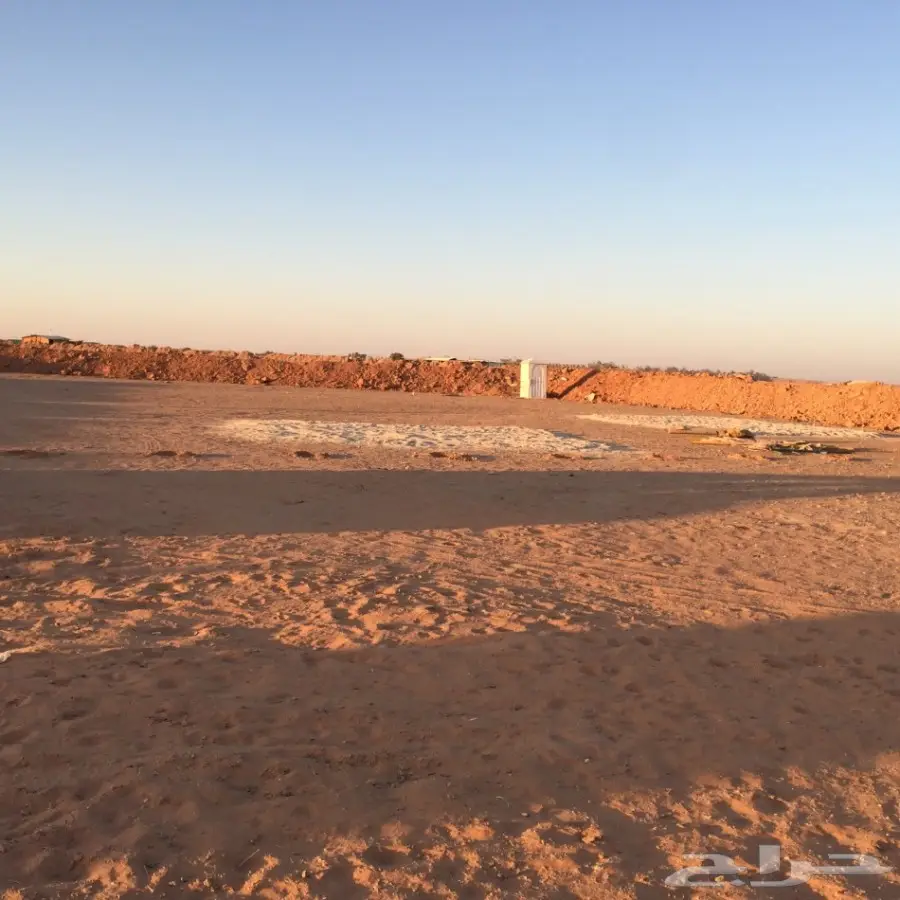 مخيم للبيع كامل موقع ممتاز بالعاذرية (image 54)