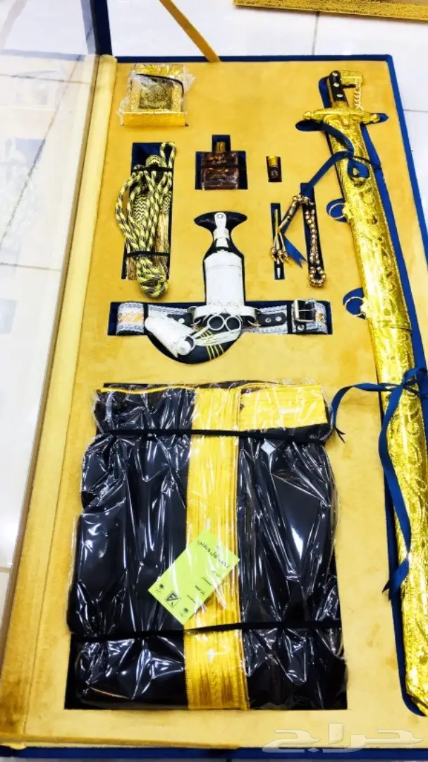 طقم هدية 2018 يجمل وبسعر أجمل حصريا شاهد (image 27)