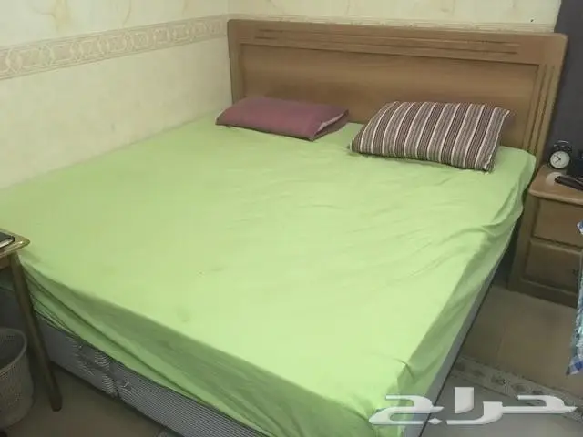 سرير كبير مقاس 200X200 سم كامل بالمرتبه