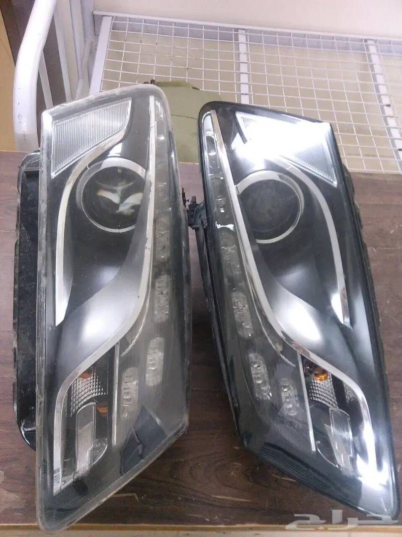 شمعات اودي كيو 5 موديل 2011 بحالة (image 1)