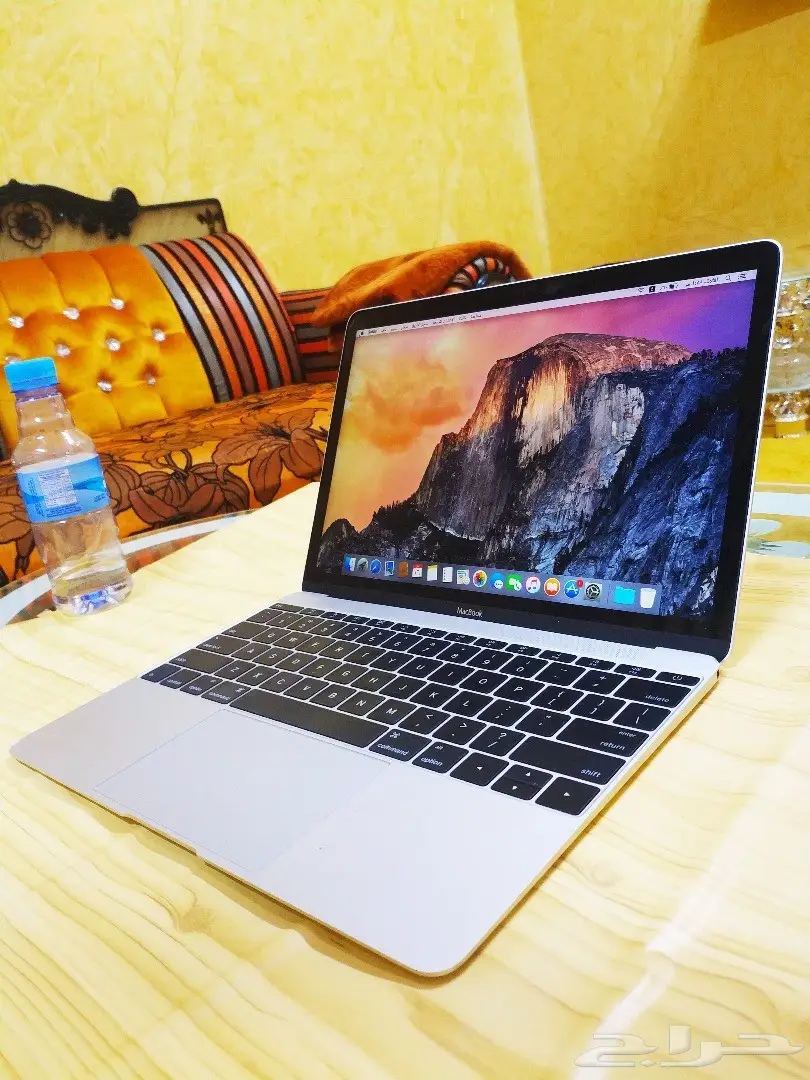 Macbook 2015 (image 4)