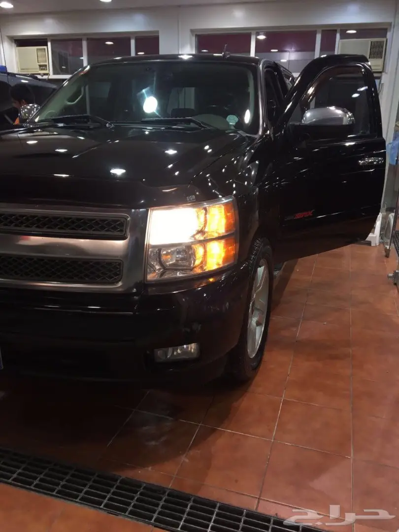 سلفرادو ltz 2008 ماشي حول ال 250 الف فل كامل 