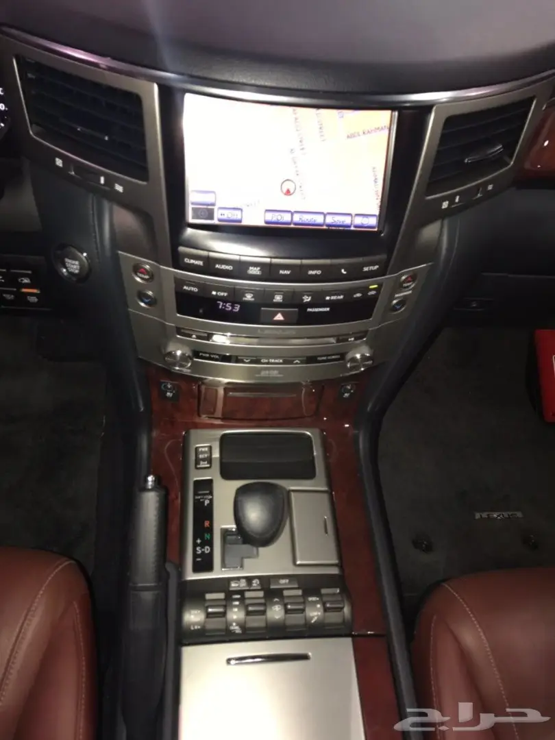 لكزس ال اكس 570 ذهبي 2015 فل كامل - معرض سما2 (image 19)