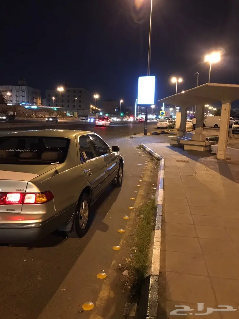 للبيع كامري مديل 2002  نضيفه (image 4)