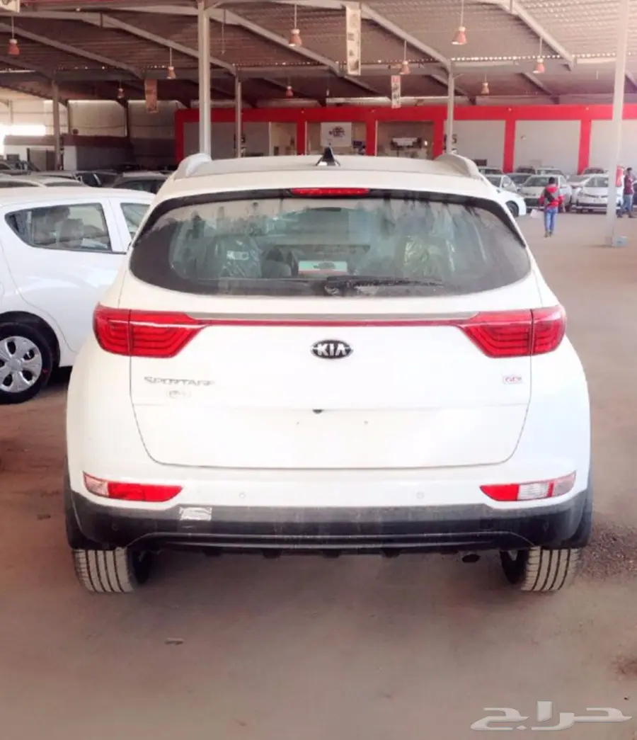 كيا سبورتاج نص فل 2018 - الخضر للسيارات (image 5)