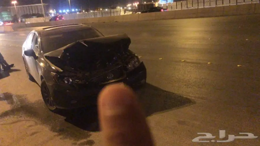 لكزس 350esمصدوم امس للبيع  (image 2)