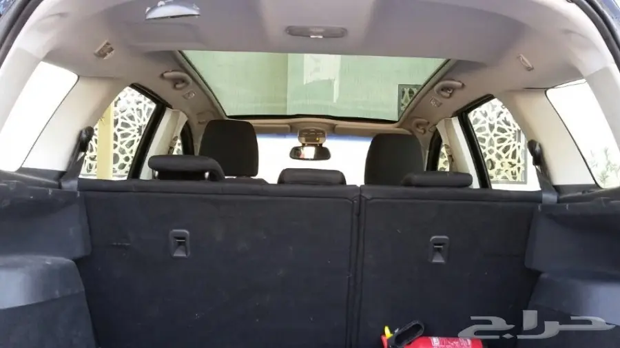 للبيع سياره بيجو (image 4)