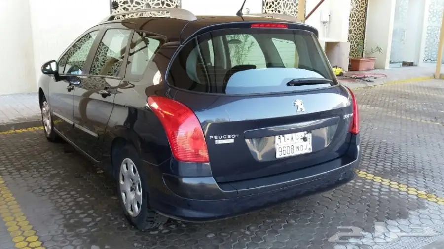 للبيع سياره بيجو (image 16)