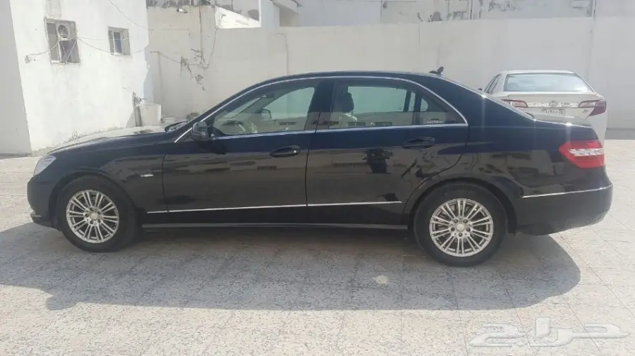 مرسيدس E200 ELEGANCE  موديل 2011  (image 8)