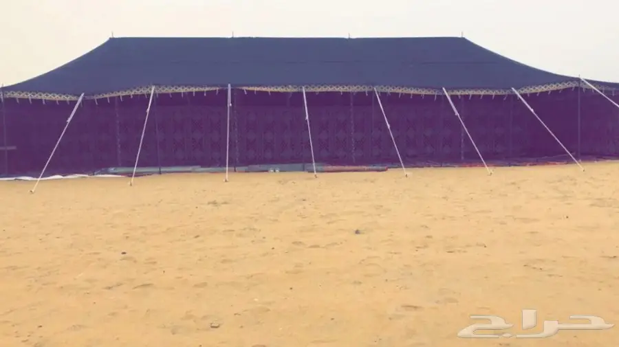 بيت شعر للبيع