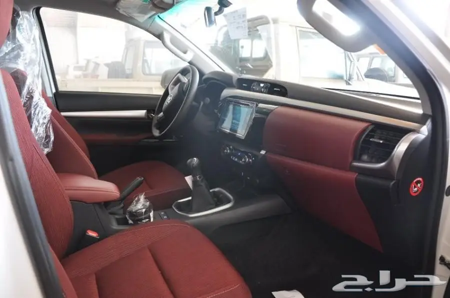 هايلوكس سعودى وخليجى جميع الانواع والمواصفات (image 2)