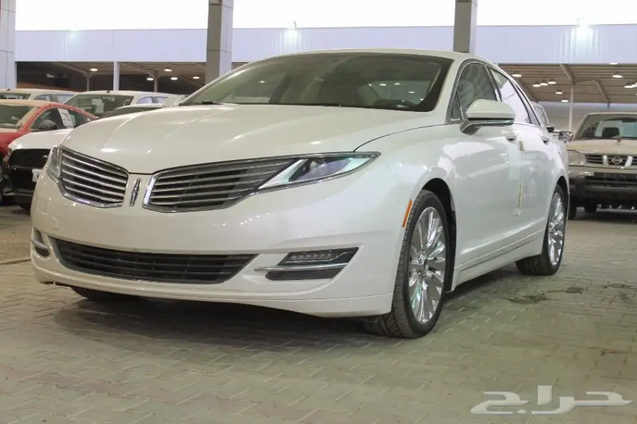 لنكولن M K C 2015 جيب ---M K Z سيدان- M K S