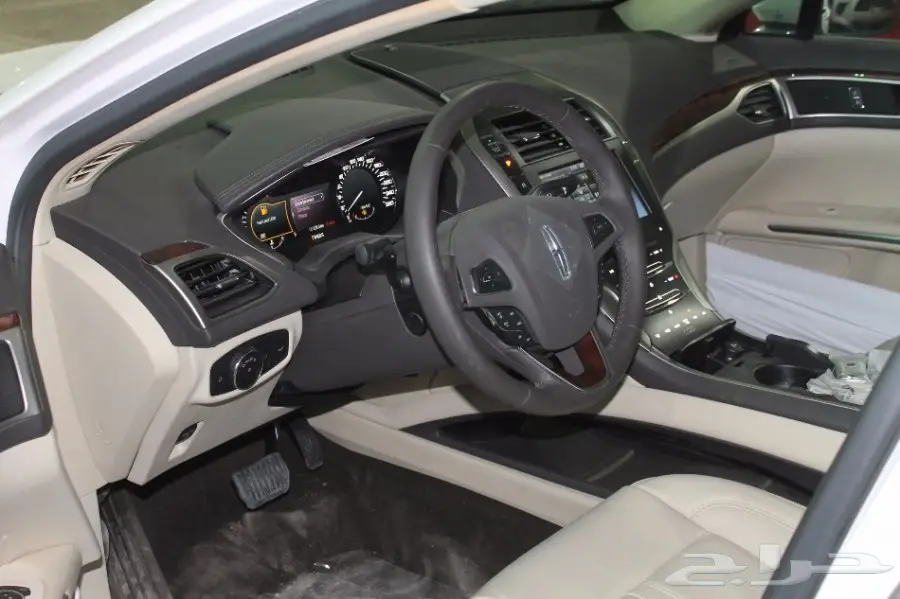 لنكولن M K C 2015 جيب ---M K Z سيدان- M K S (image 4)