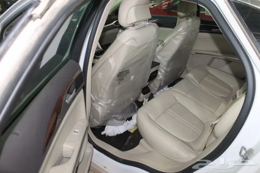 لنكولن M K C 2015 جيب ---M K Z سيدان- M K S (image 5)