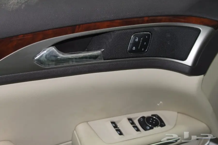 لنكولن M K C 2015 جيب ---M K Z سيدان- M K S (image 9)