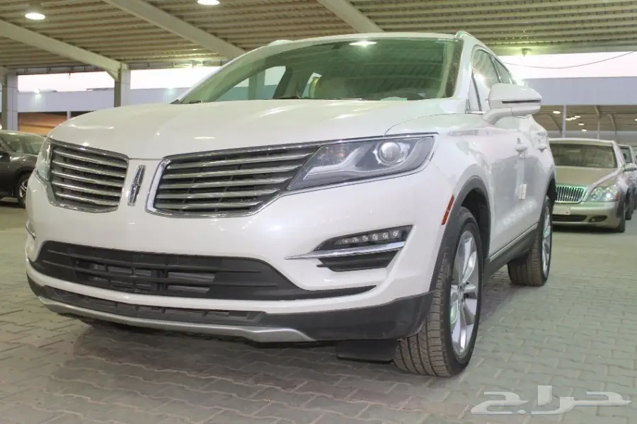 لنكولن M K C 2015 جيب ---M K Z سيدان- M K S (image 12)