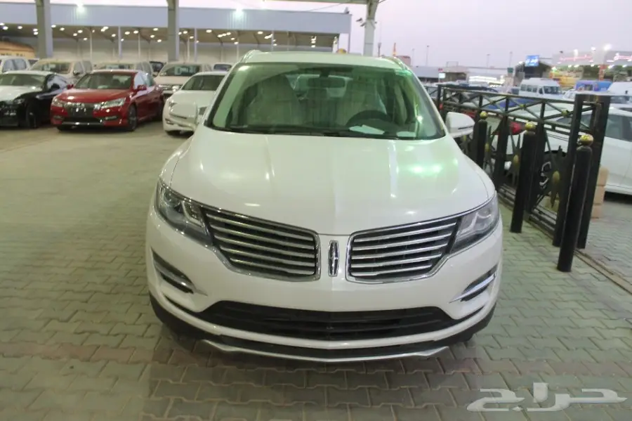 لنكولن M K C 2015 جيب ---M K Z سيدان- M K S (image 13)