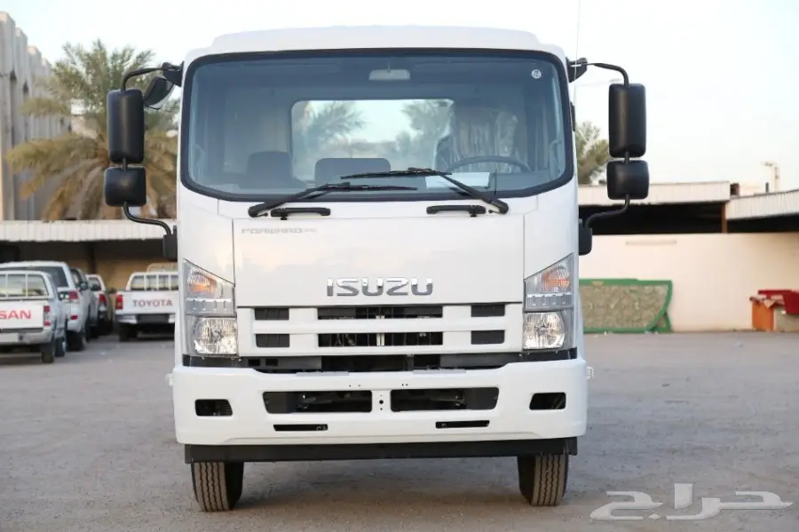 ايسوزو شاحنة 8طن FSR - فرصة ذهبية 2017! (image 1)