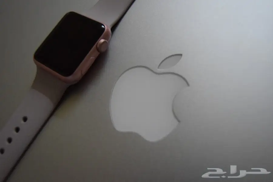 للبيع ساعة ابل 38m روز apple watch pink rose  (image 2)