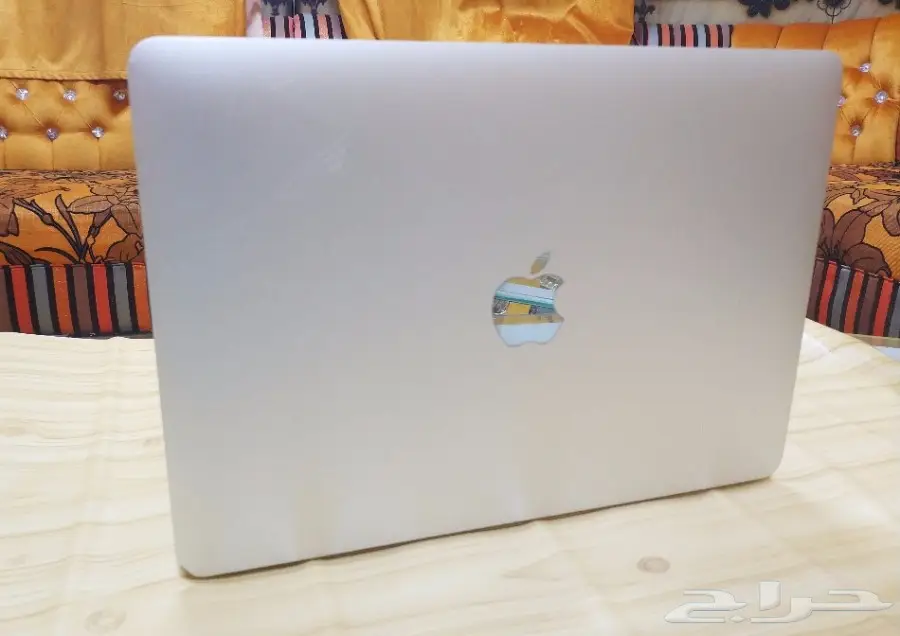 Macbook 2015 (image 1)