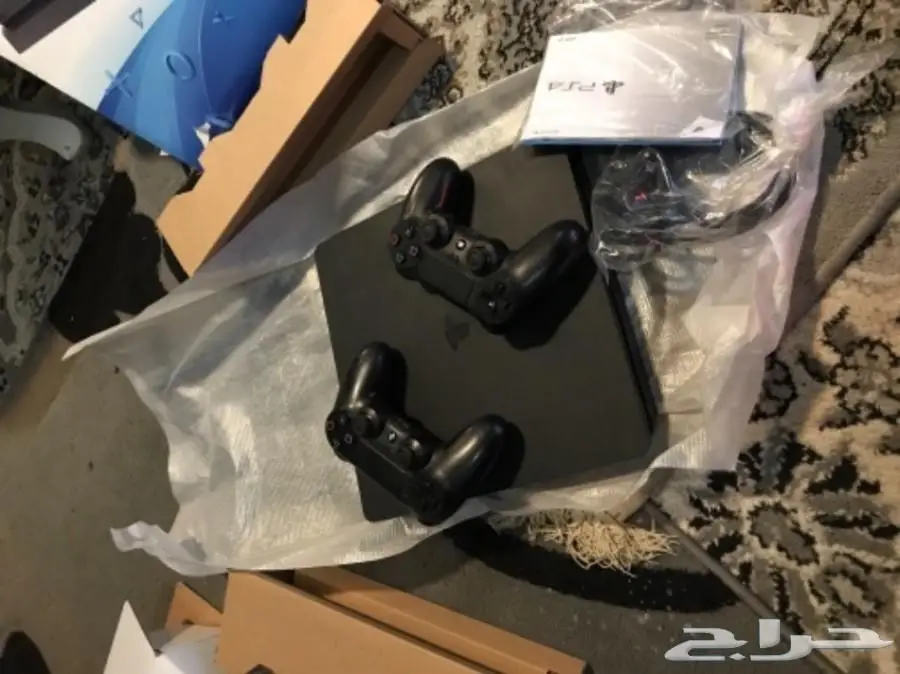 بلاستيشن ( 4 ) نظيف  (image 1)