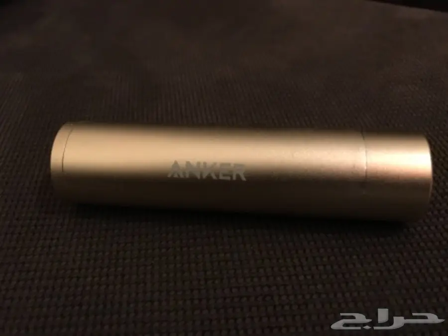 شاحن انكر مستخدم 