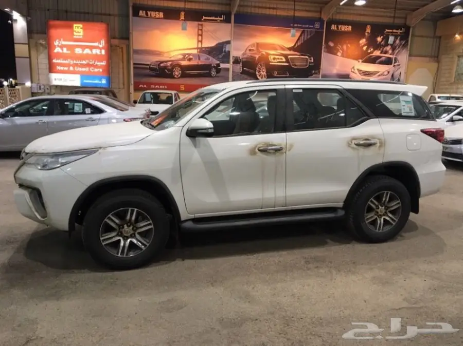 تويوتا فورتونر موديل 2017 4سلندر دبل وبدون (image 5)