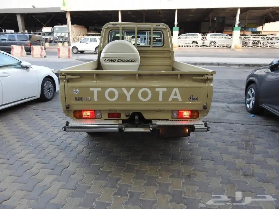 تويوتا شاص موديل 2017 رفرف فل كامل فطيمي  (image 6)