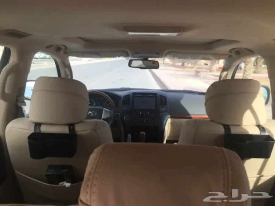 لاند كروزر جي اكس ار فل كامل موديل 2015 (image 6)