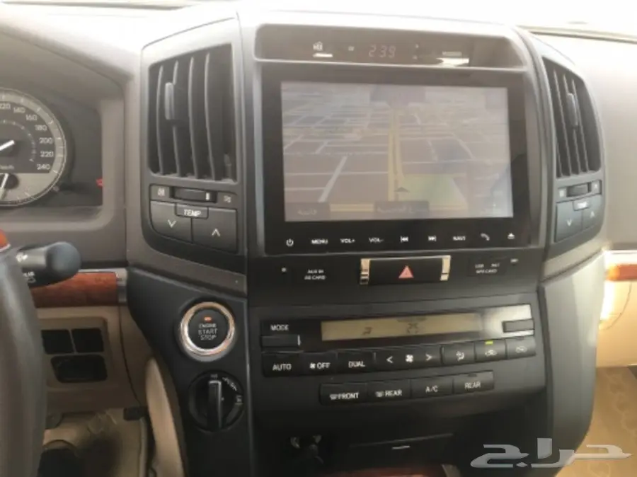 لاند كروزر جي اكس ار فل كامل موديل 2015 (image 7)