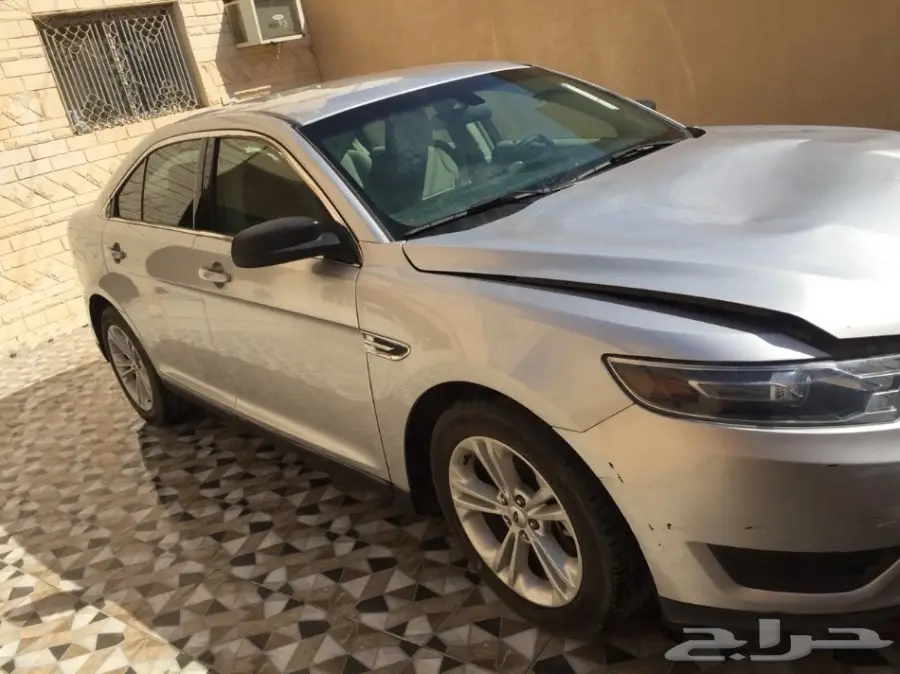 فورد تورس 2015 صدمه خفيفه  (image 2)