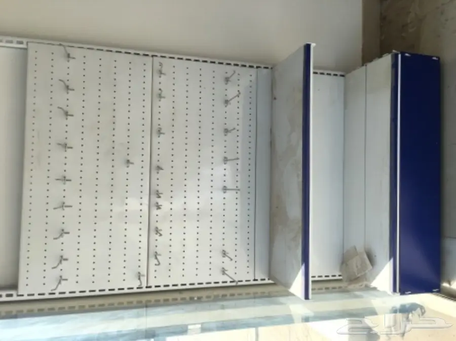 للبيع رفوف حديد للمحلات (image 1)