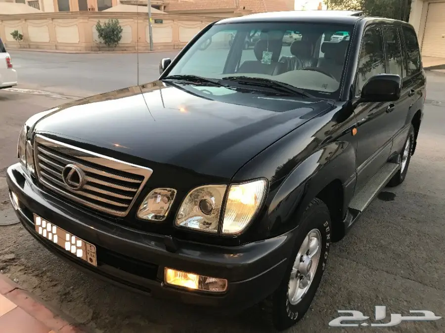 جيب لكزس موديل 2000 بريمي فل كامل شبه مخزن (image 2)