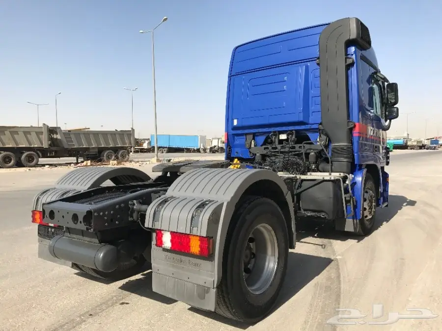  للبيع أكتروس 1841 ميجا 2011 بطاقة جمركية جدة (image 10)