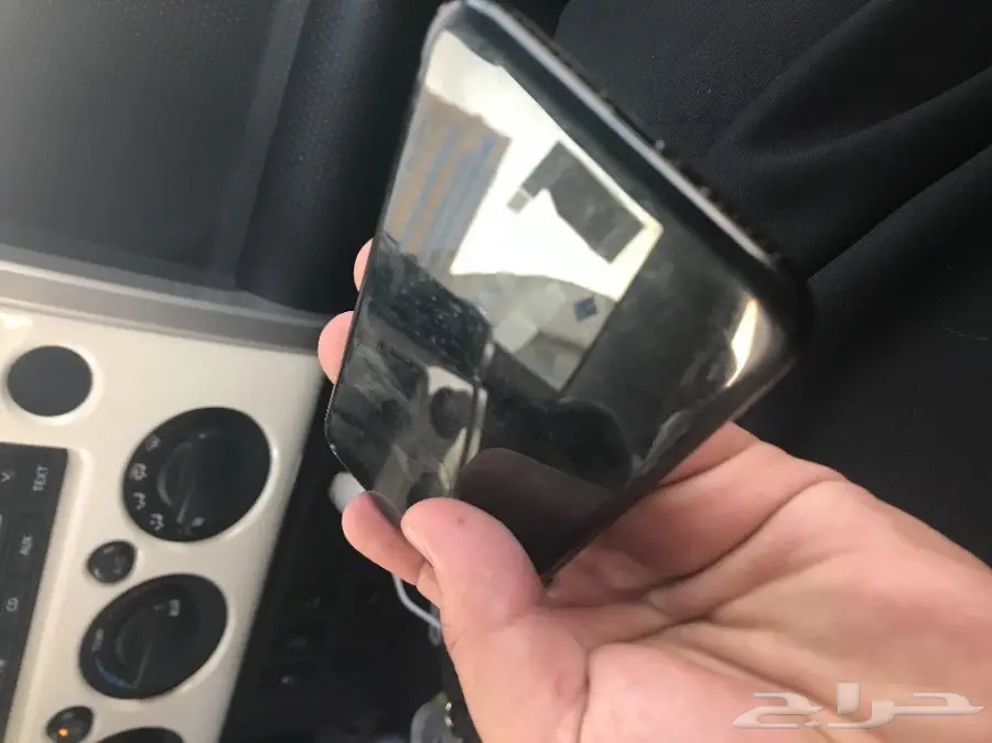 ايفون 7 لماع 256 (image 5)