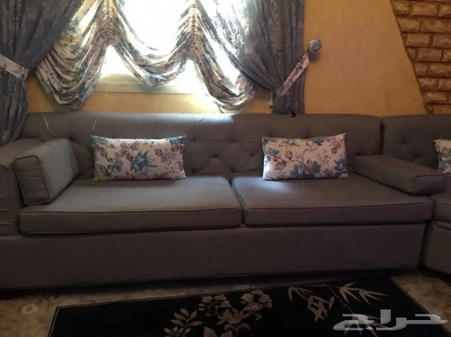 كنب مميز للبيع - فرصة لا تُفوَّت! (image 1)