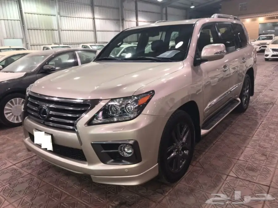 لكزس ال اكس 570 ذهبي 2015 فل كامل - معرض سما2 (image 3)