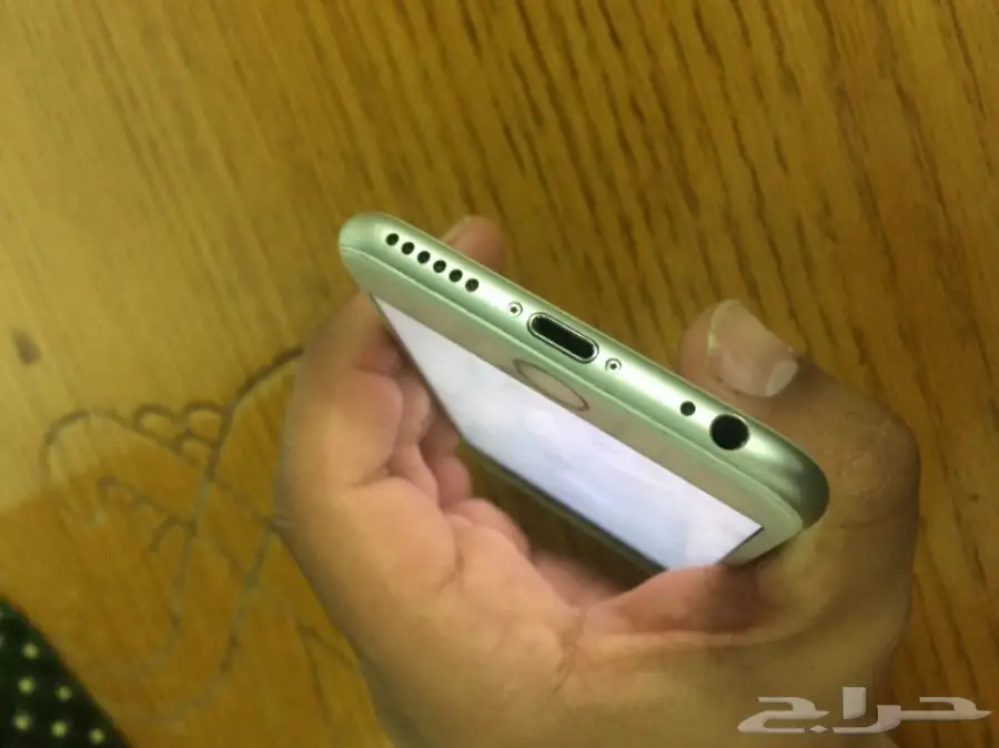 أيفون 6s للبيع 128 قيقا على الشرط