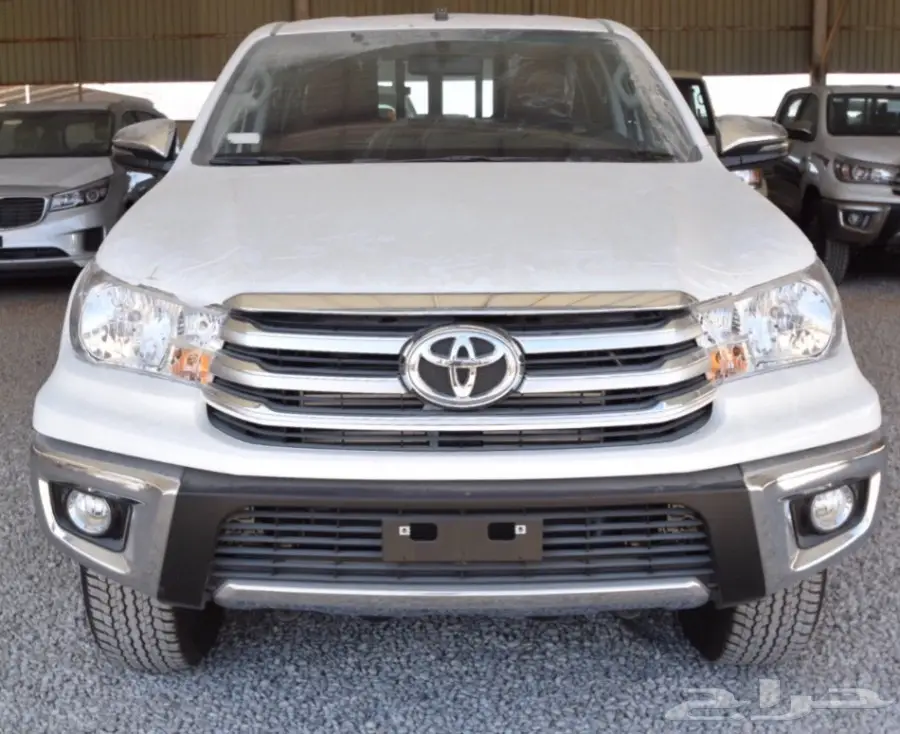 تويوتا هايلوكس 2018 سعودي دبل اوتوماتيك وعادي (image 4)