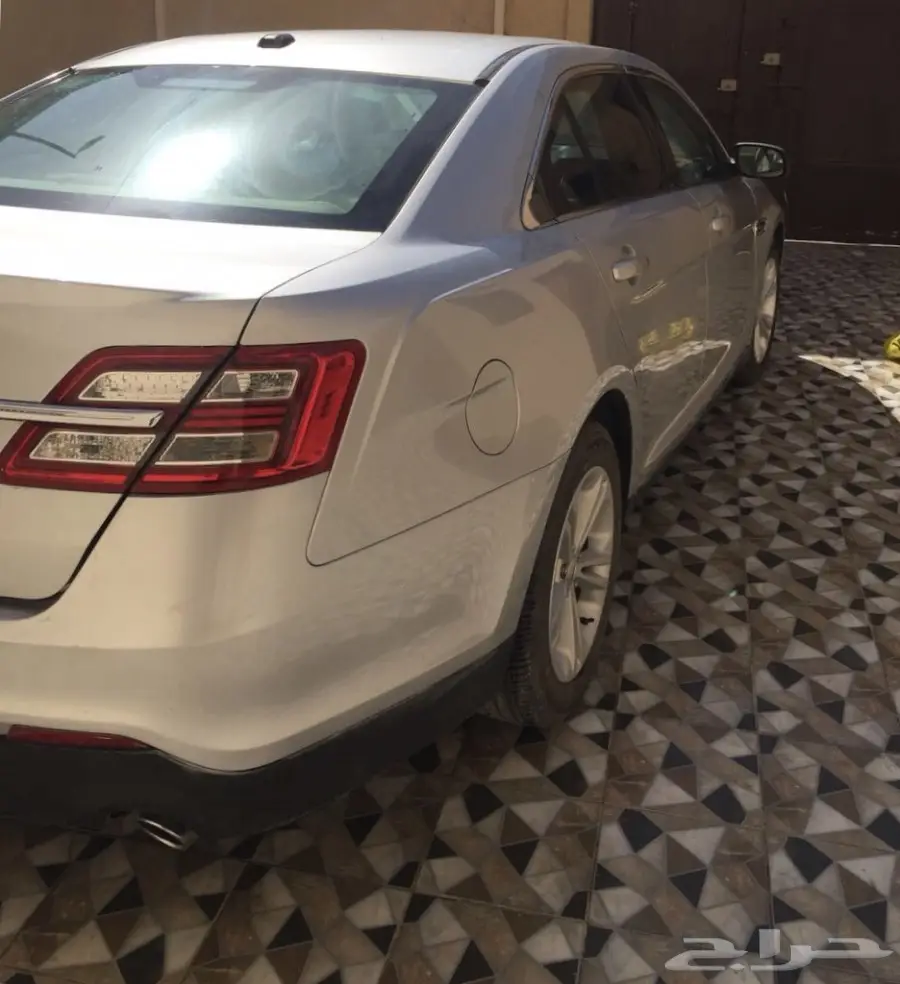 فورد تورس 2015 صدمه خفيفه  (image 1)