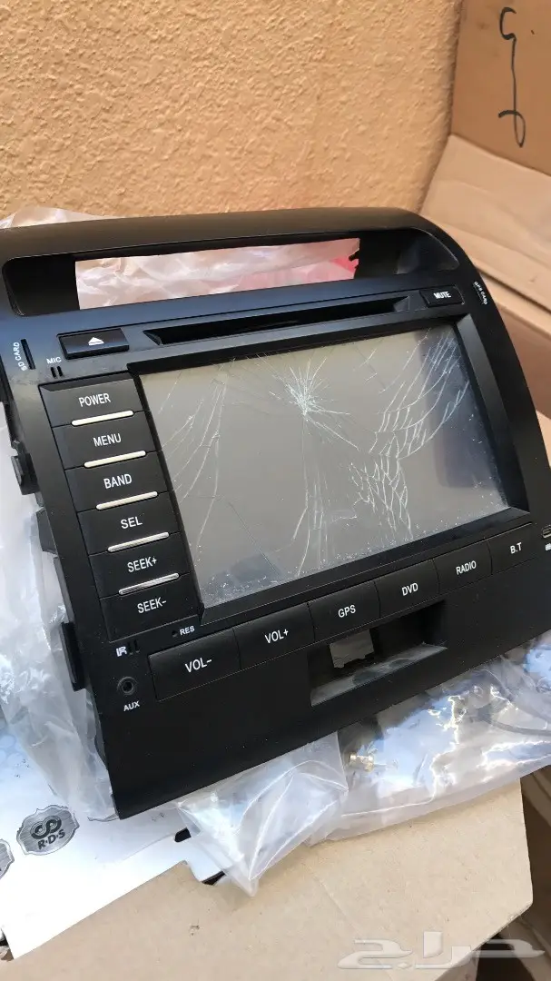 طقم جنوط لاندكروزر موديل 2011 اضافه الى مسجل  (image 1)