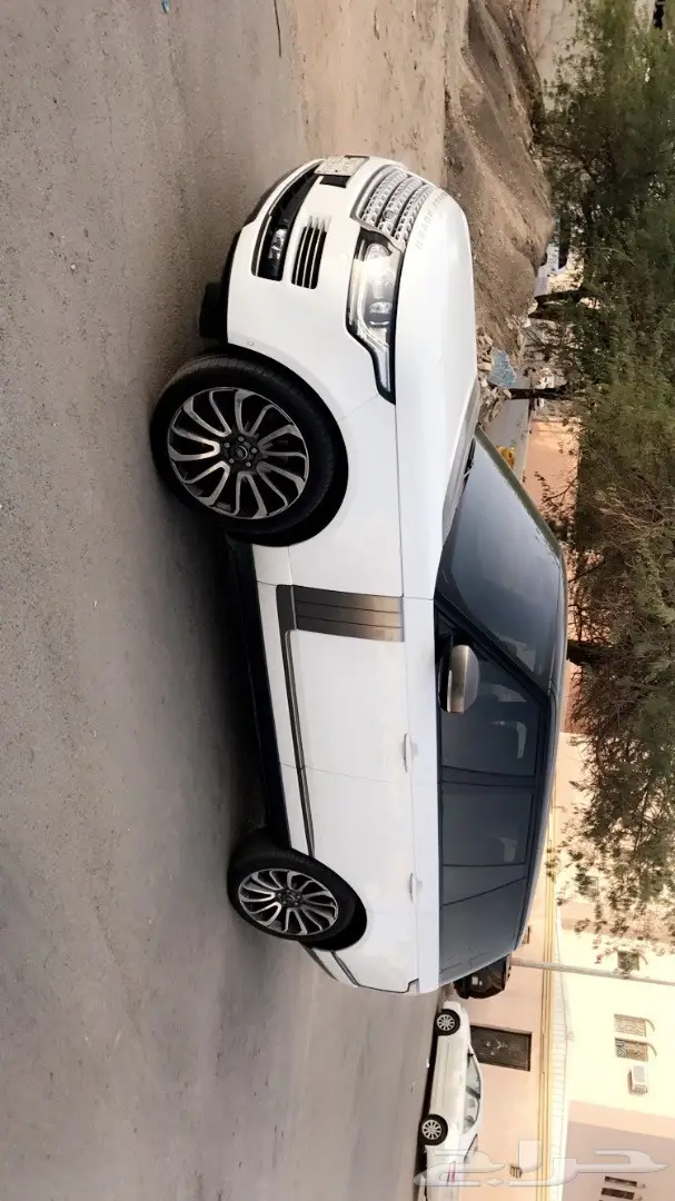 رنج روفر اوتوبقرافي  (image 1)